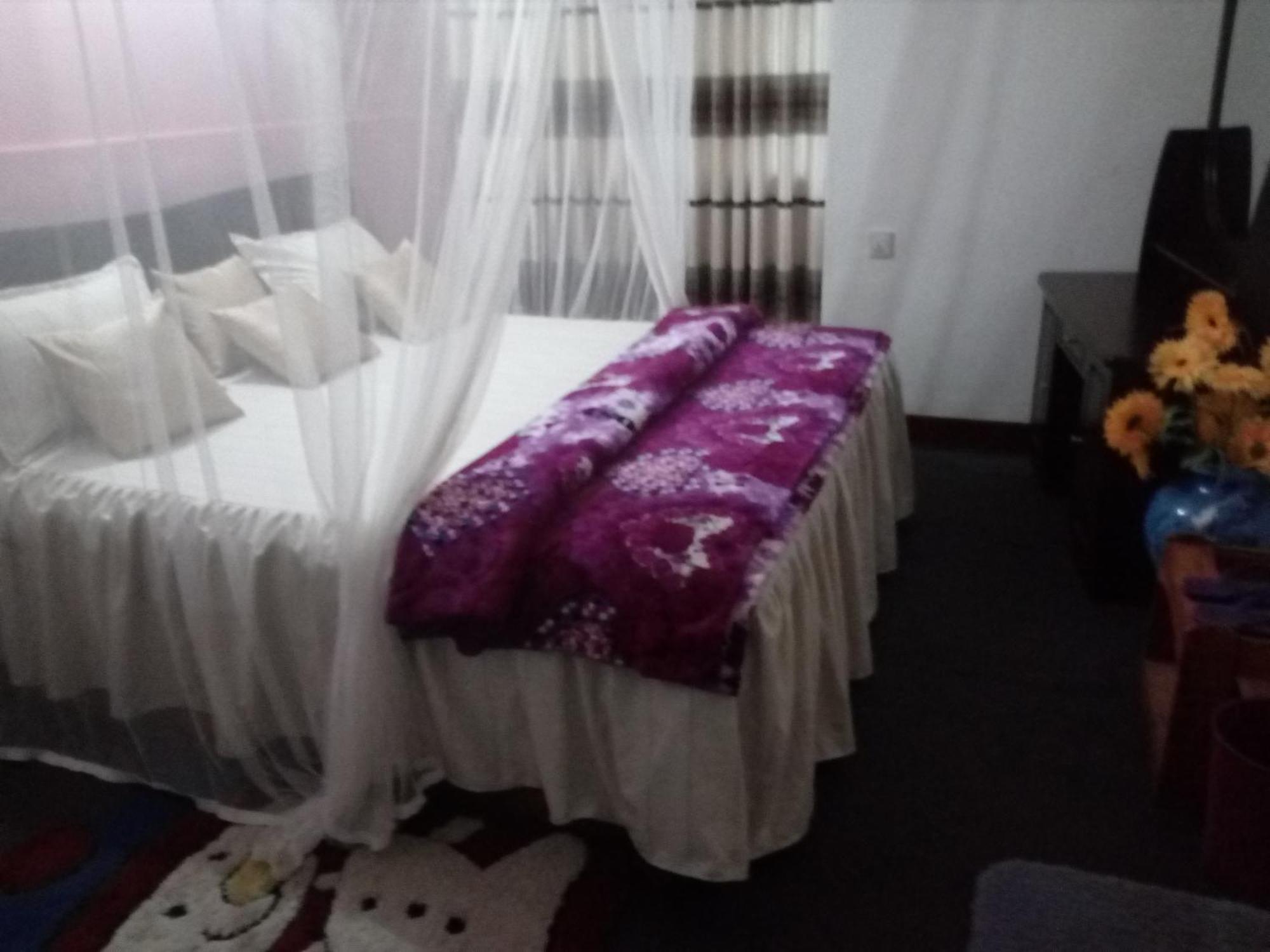 Hotel Crystal Mounts Nuwara Eliya Esterno foto