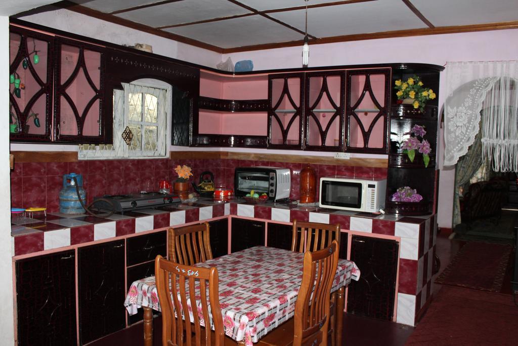 Hotel Crystal Mounts Nuwara Eliya Esterno foto