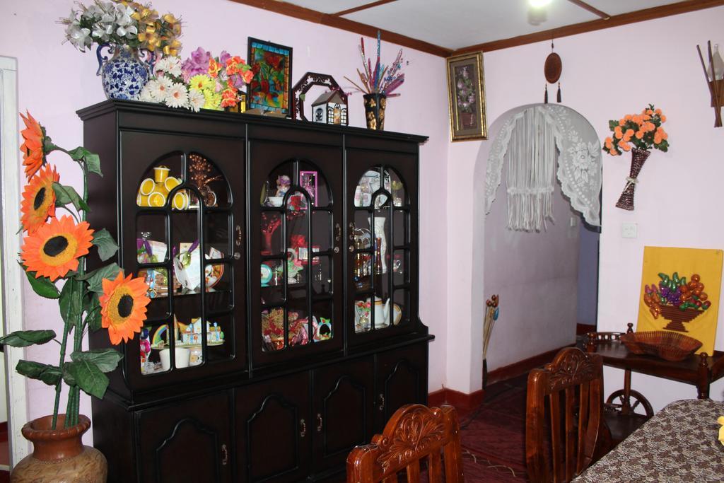 Hotel Crystal Mounts Nuwara Eliya Esterno foto